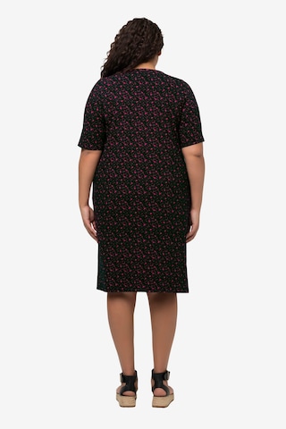 Rochie de la Ulla Popken pe negru