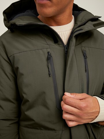 JACK & JONES Between-seasons parka 'BACH' in Green