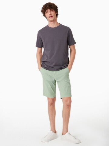 Organication Slimfit Shorts in Grün