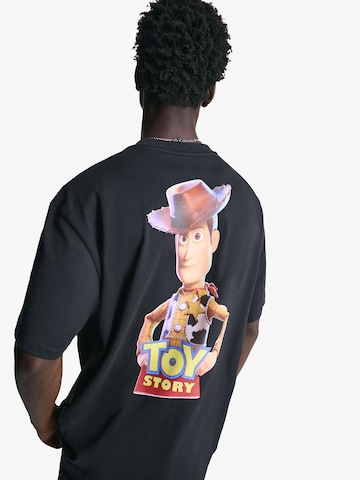 BershkaMajica 'TOY STORY' - siva boja