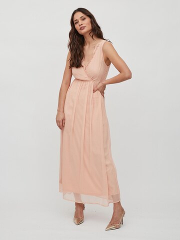 Robe de soirée 'Sancia' VILA en rose