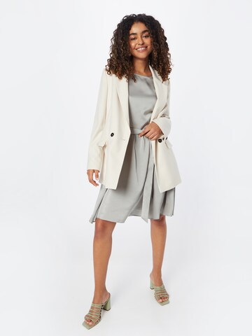 Robe 'Acacia Fraia' BRUUNS BAZAAR en gris