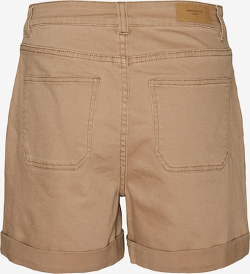 VERO MODA Regular Shorts 'KATHY' in Braun