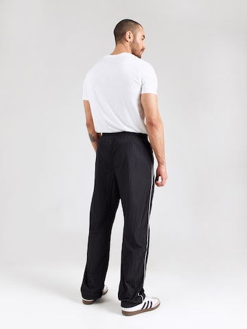 HOLLISTER - Loosefit Pantalón en negro