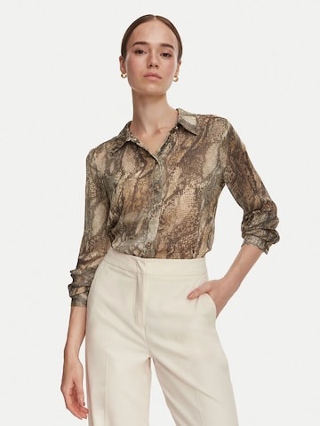 GUESS - Camiseta 'W6YH68W3212' en marrón
