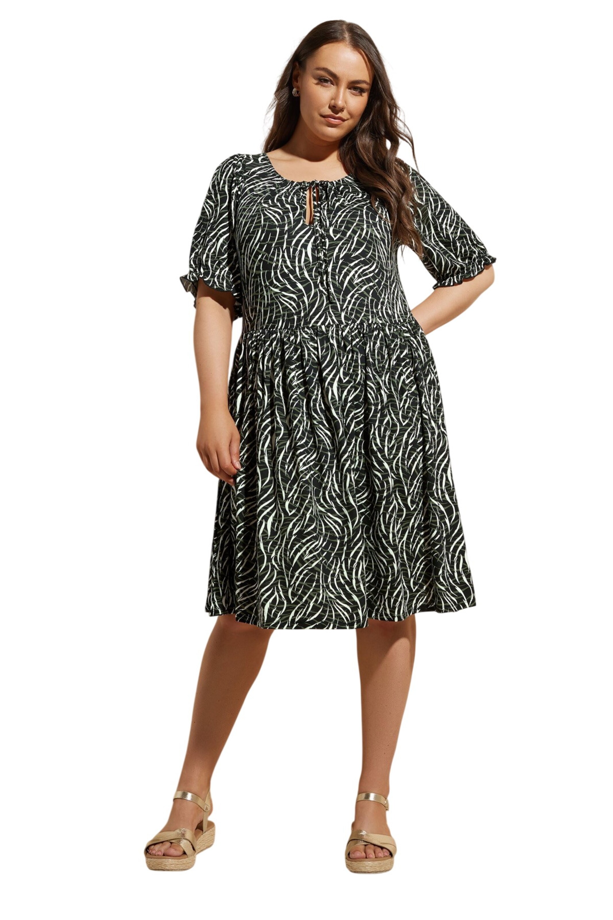 Stil Diva Kleid in Schwarz: Vorderseite