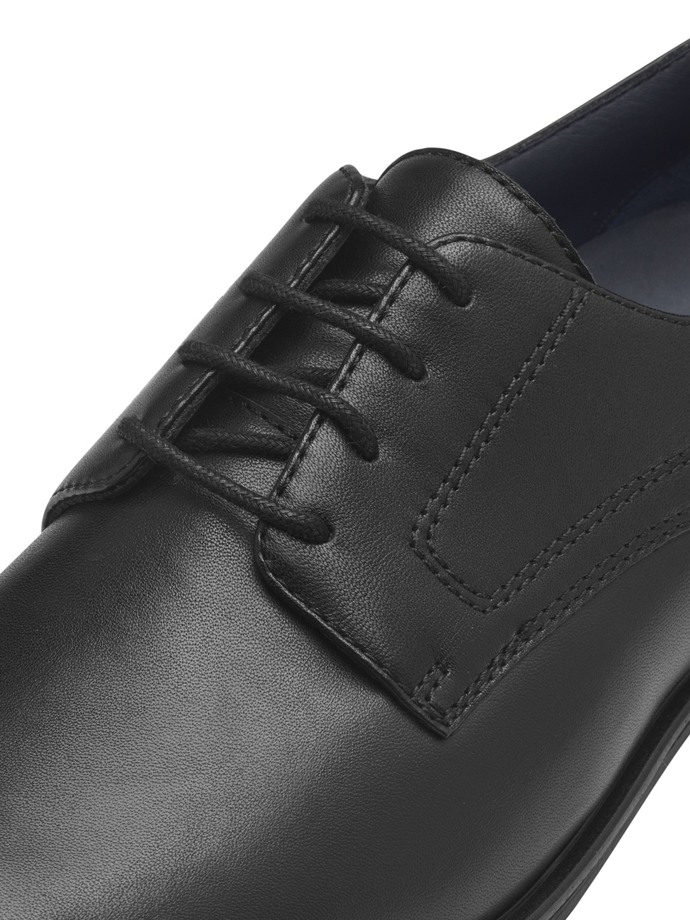 Tamaris Lace-up shoe in Black