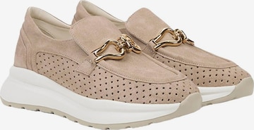 Desa - Zapatillas sin cordones 'Trainer' en beige: frente