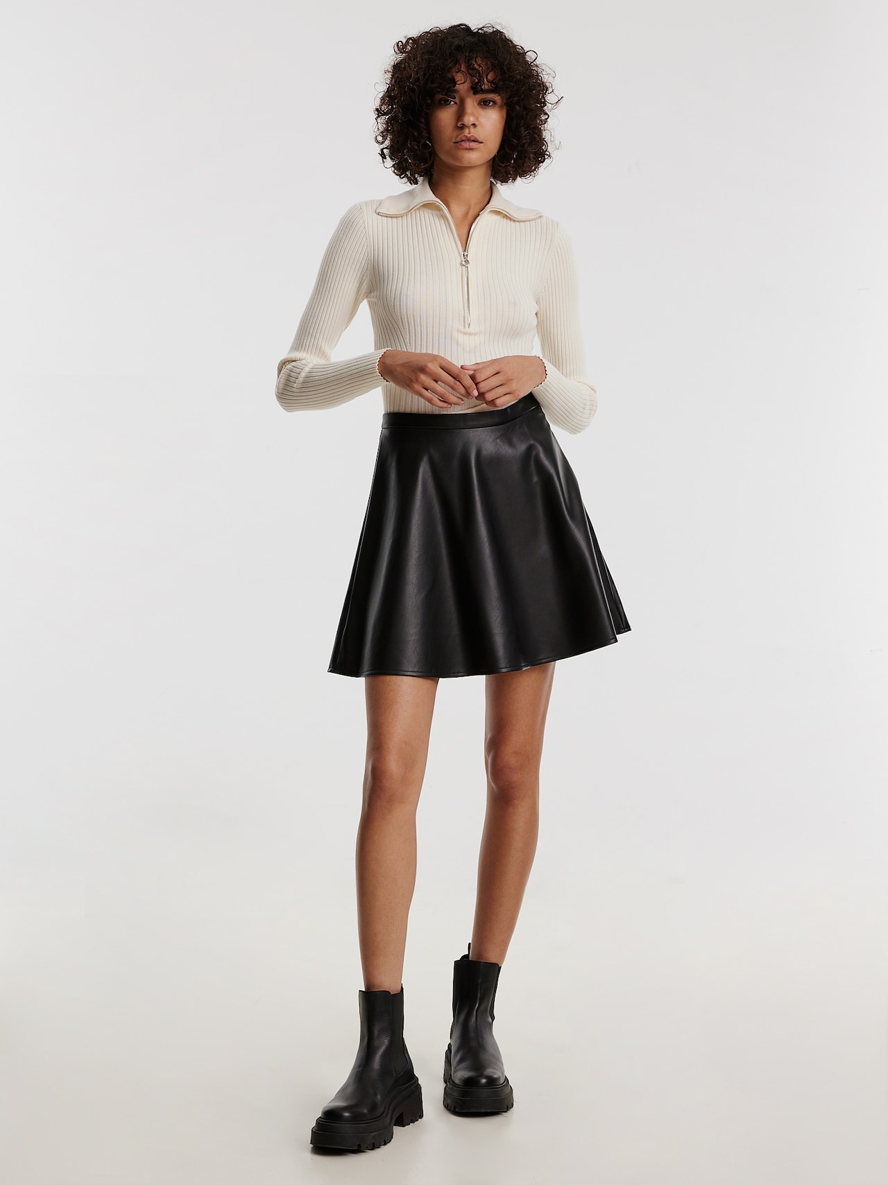 EDITED Falda 'Verenice' negro