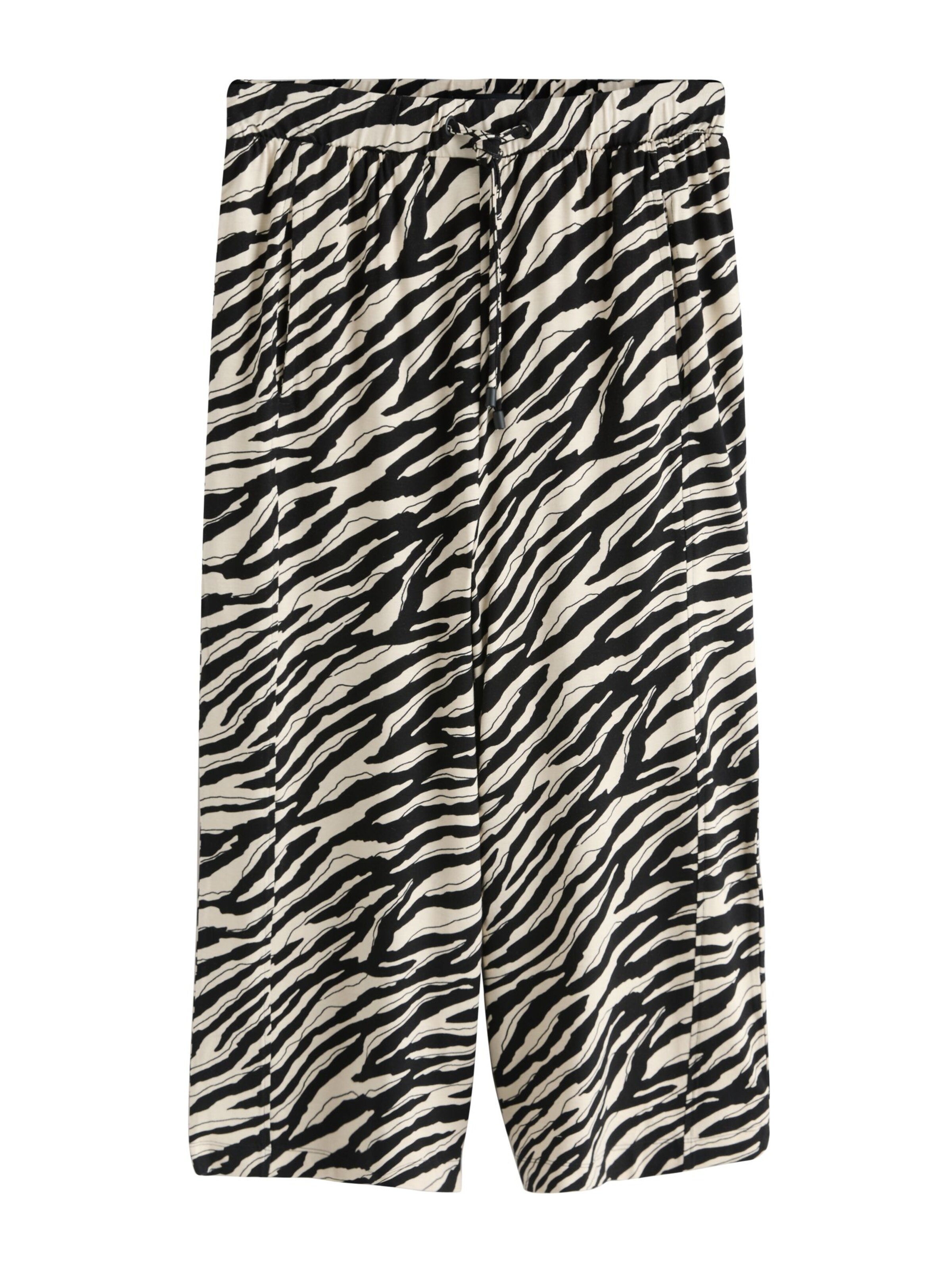 Next Loosefit Hose in Schwarz: Vorderseite