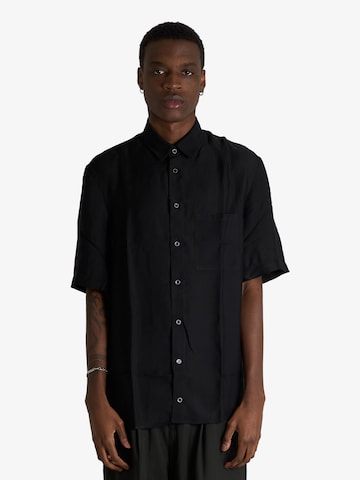 PATRIZIA PEPE Regular Fit Hemden in Schwarz: Vorderseite
