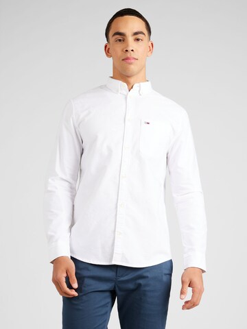 Tommy Jeans - Ajuste regular Camisa en blanco: frente