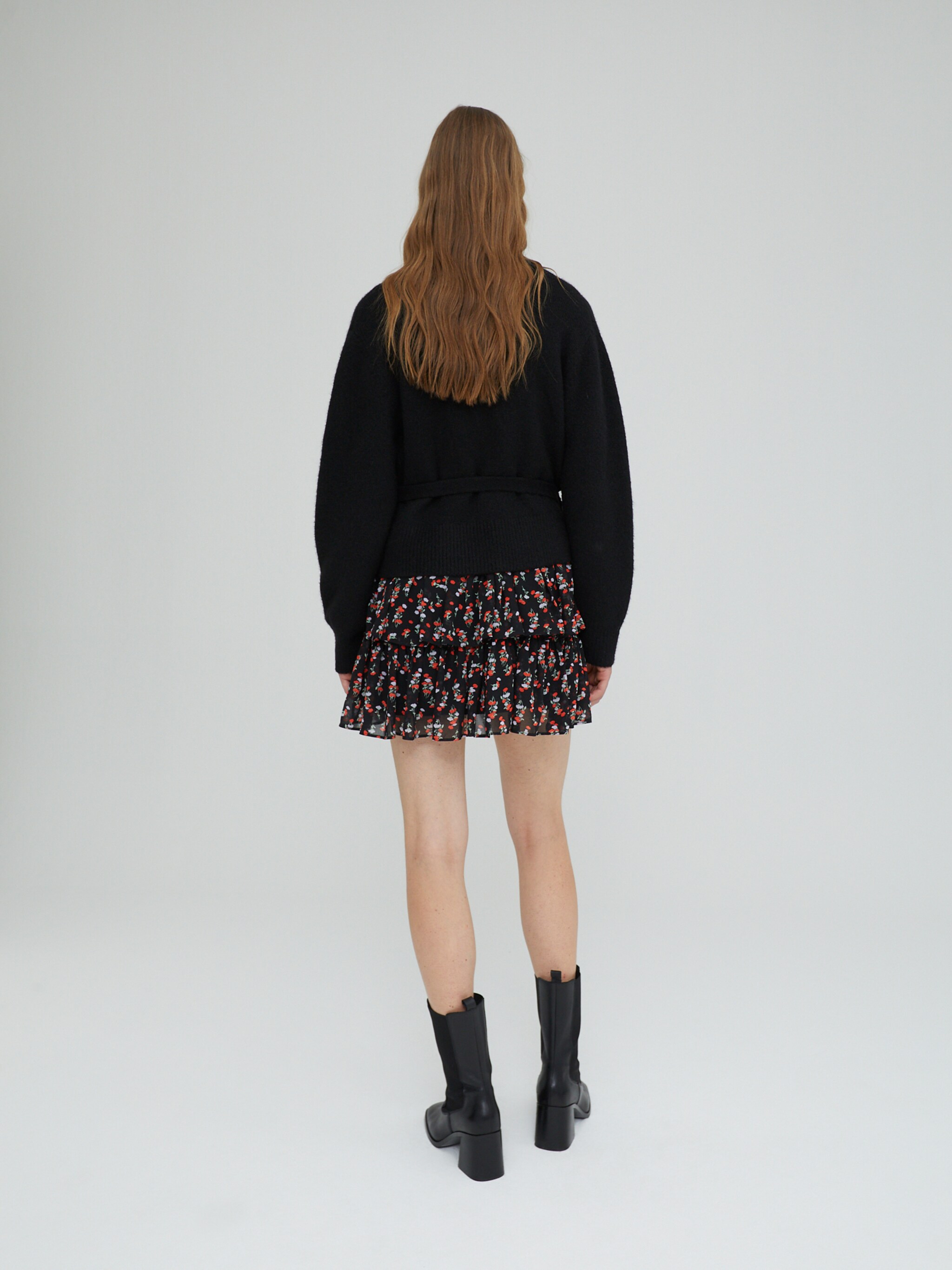 EDITED Produkte Pullover 'Skyla' schwarz
