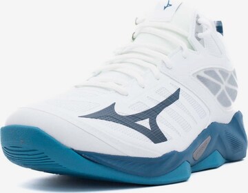 MIZUNO Loopschoen in Wit: voorkant