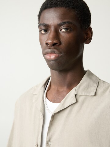 Pull&Bear Comfort fit Button Up Shirt in Beige