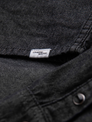 Regular fit Camicia di Ombre in nero