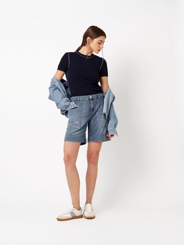 Rosner Loosefit Jeans in Blau: Vorderseite