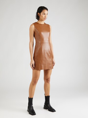 Robe Koton en marron : devant