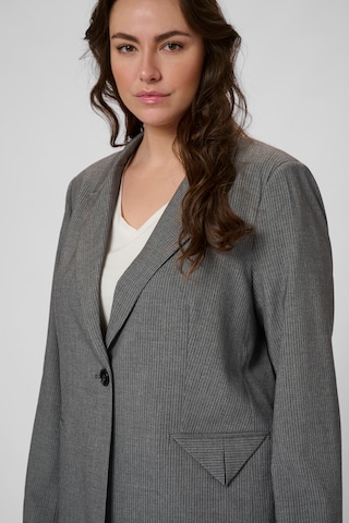 KAFFE CURVE Blazer i grå