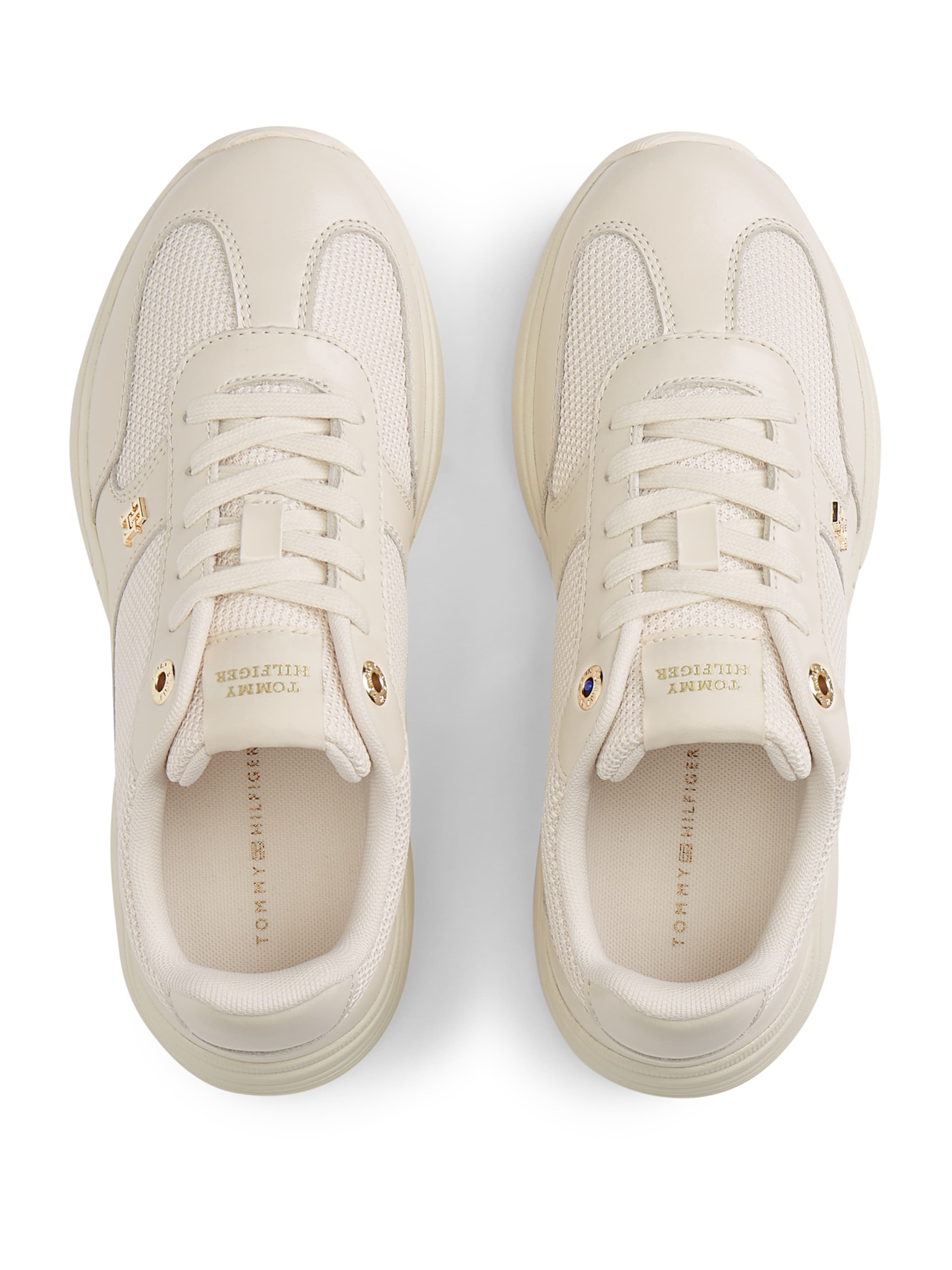 TOMMY HILFIGER Trampki niskie w kolorze beżowy