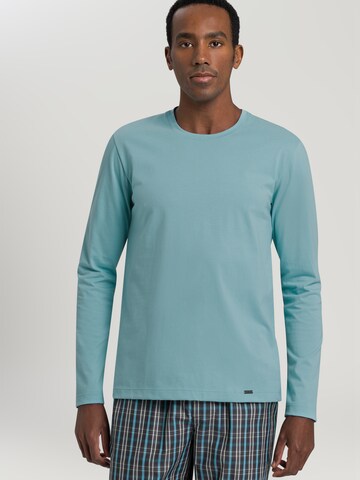 Hanro Shirt in Blue: front
