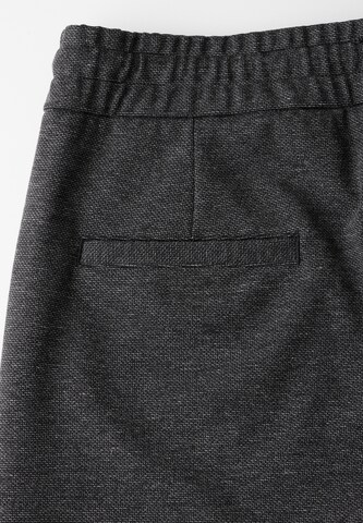 CECIL Skirt in Black
