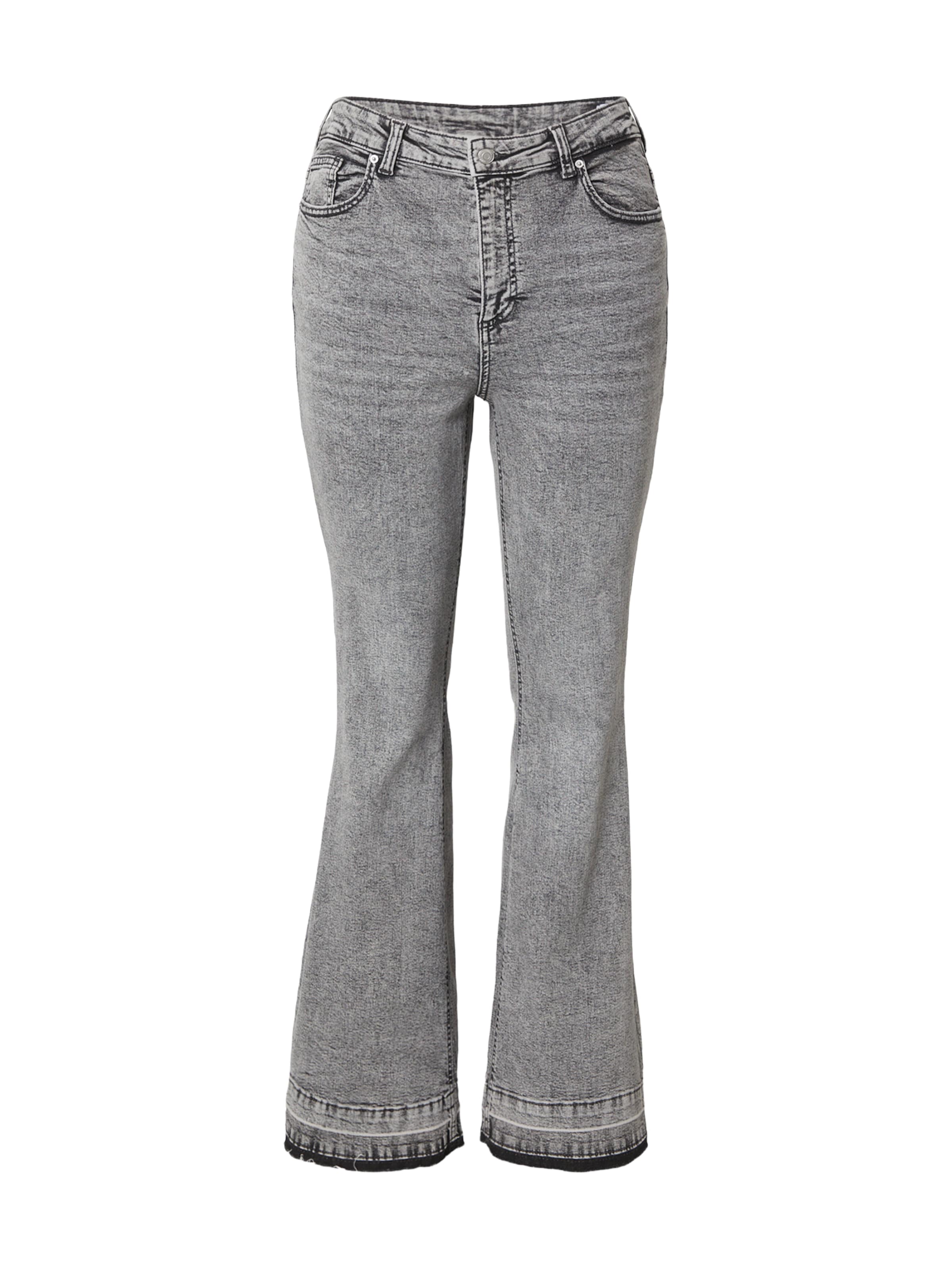 Vero Moda Curve - Acampanado Vaquero en gris: frente