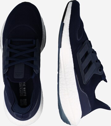 ADIDAS SPORTSWEAR Sneakers low 'Ultraboost 22' i blå