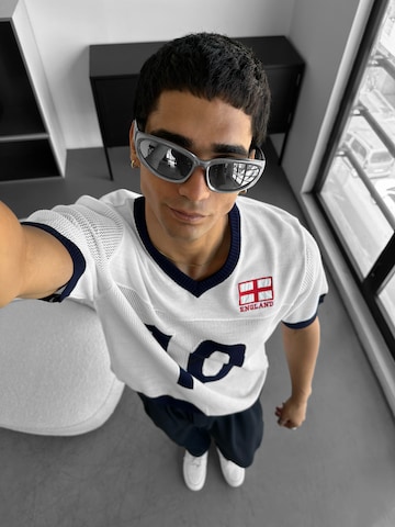 Kleidermafia T-shirt 'Oversize England Knit T-shirt - White' i vit