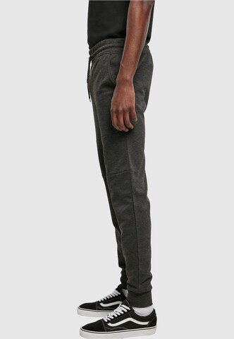 Tapered Pantaloni 'Southpole' di SOUTHPOLE in grigio