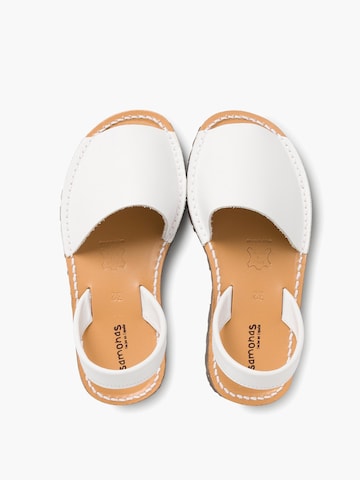 Sandalo di Pisamonas in bianco