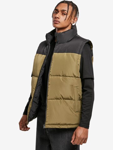 Gilet di Urban Classics in verde: frontale