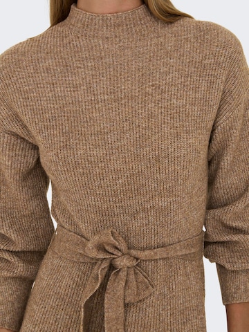 ONLY - Vestido de punto 'THILDE' en marrón