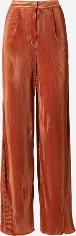 Wide leg Pantaloni con pieghe di Nasty Gal in arancione: frontale