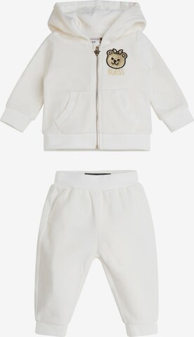 GUESS Set in White: front