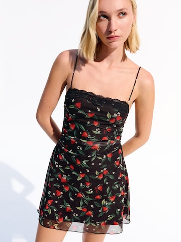 Bershka Гащеризон в черно: отпред