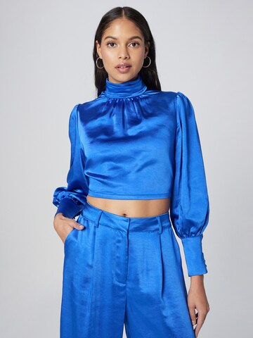 ABOUT YOU x Emili Sindlev Blouse 'Brittany' in Blauw: voorkant