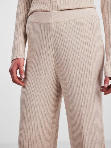 YAS Wide Leg Hose 'YASDERMA ' in Beige
