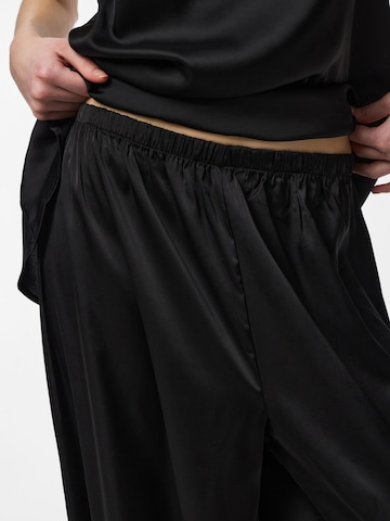 Barrel Pantaloni 'PCFesta' di PIECES in nero