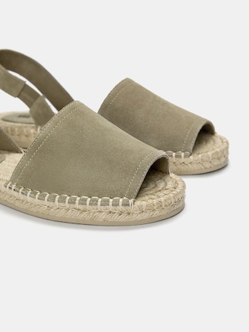 Pull&Bear Sandali | zelena barva
