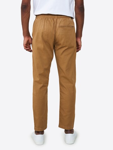 recolution Regular Chino Pants in Brown