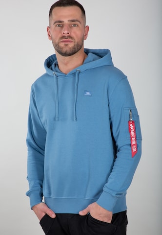 ALPHA INDUSTRIES Sweatshirt in Blauw: voorkant