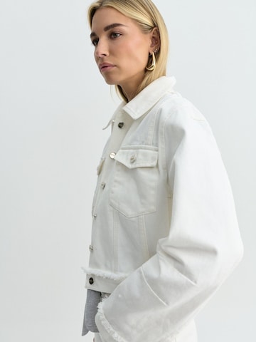Veste mi-saison FEMSSY en blanc