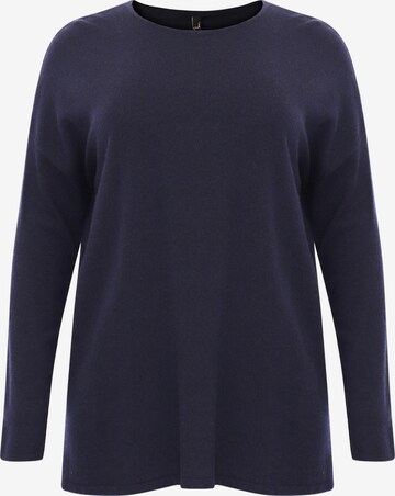 Yoek Sweater in Blue: front