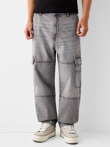 Bershka Loose fit Cargo jeans in Grey