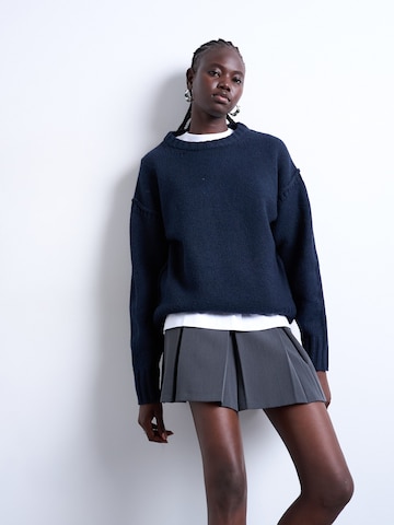 Pull-over 'SALLY' TOPSHOP en bleu : devant
