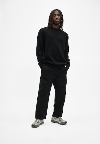 Cleptomanicx Sweater in Black