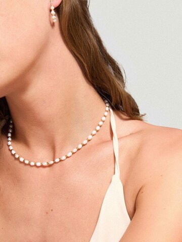 ØYRE Łańcuszek 'Rice Pearl and Bead' w kolorze biały