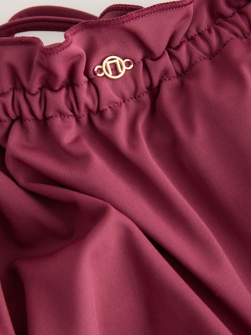 Next Bandeau Alakformáló fürdőruha - piros