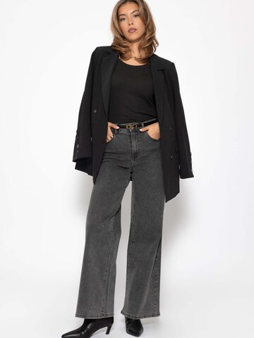 SASSYCLASSY Top‌‌ in Schwarz